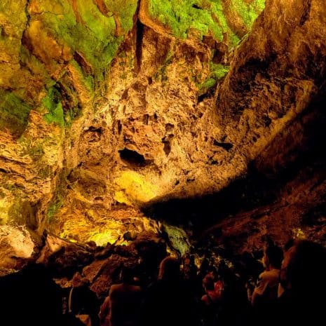 cueva de los verdes