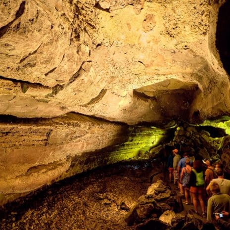 cueva de los verdes