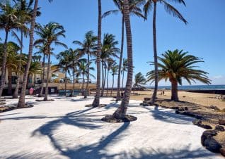 costa teguise lanzarote