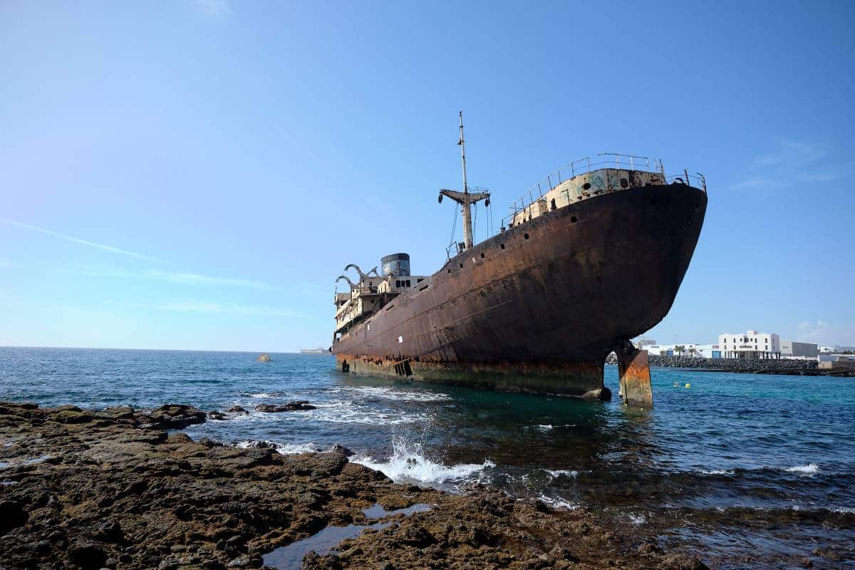 Descubre el Barco encallado Telamon