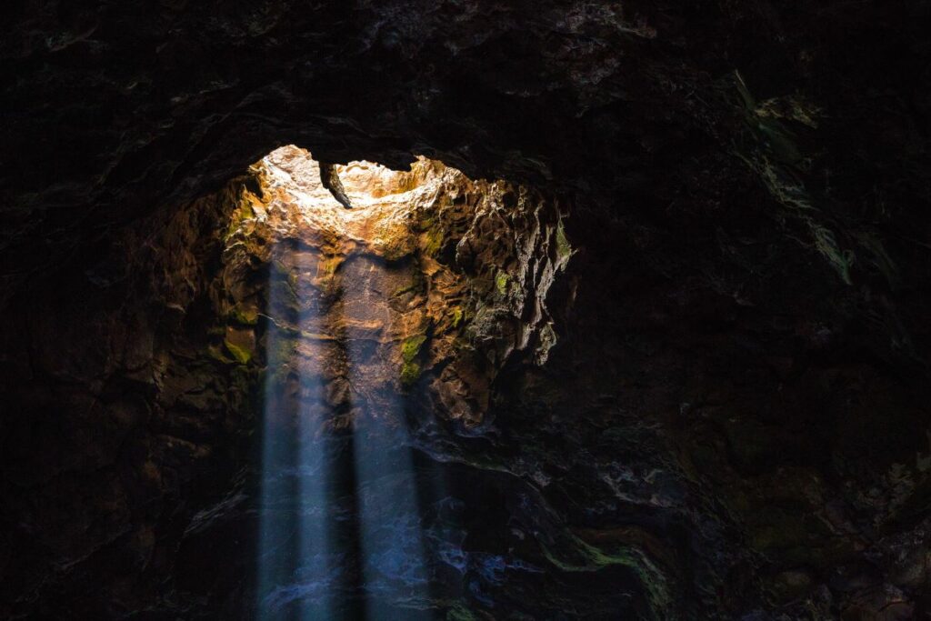 cueva de los verdes lanzarote